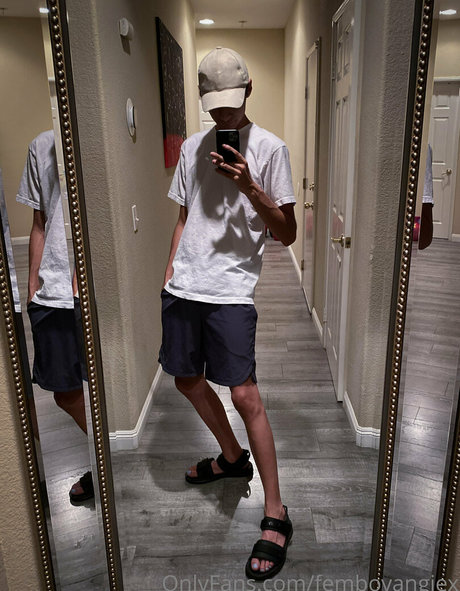 femboyangiesfeet onlyfans sex