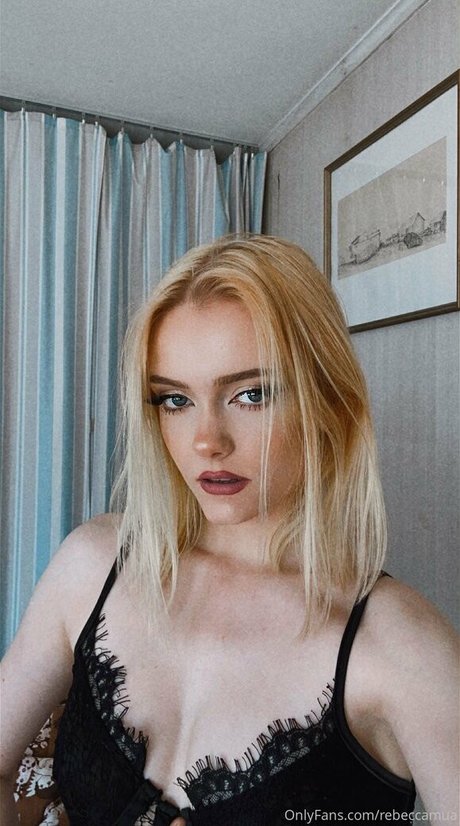 rebecccamua onlyfans leak naked