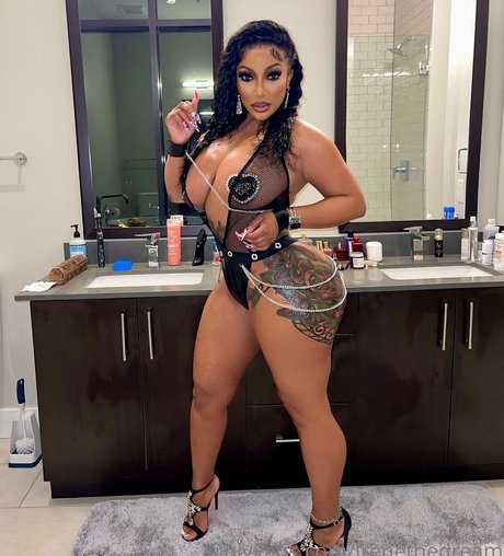 Irene The Dream onlyfans leaked pics