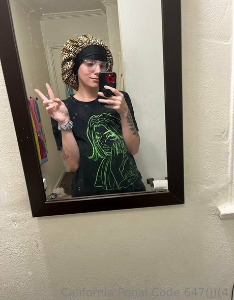 whimsicalgoth nsfw onlyfans