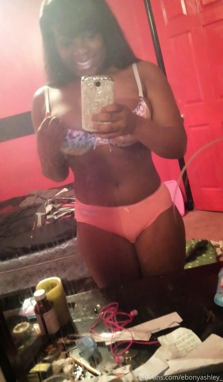 ebonyashley_ onlyfans page