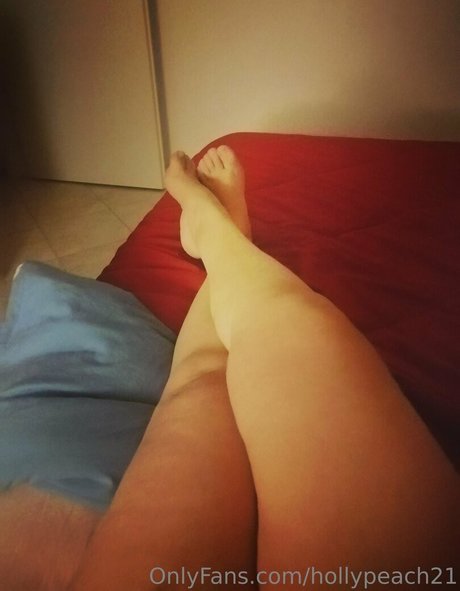 hollypeach21 onlyfans fotos