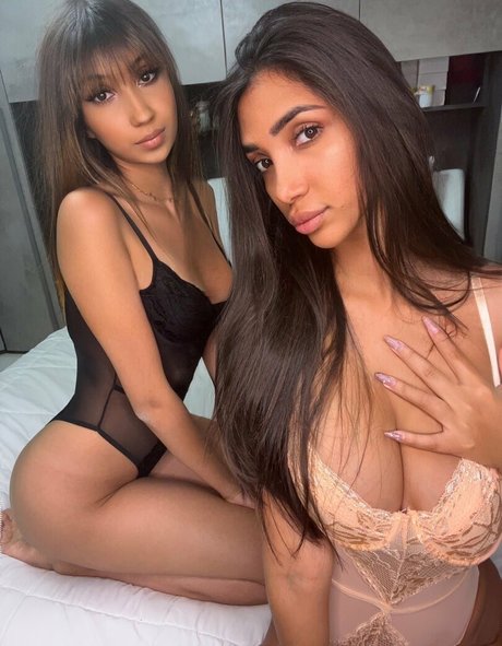 naomidecrescenzo onlyfans leaks porn