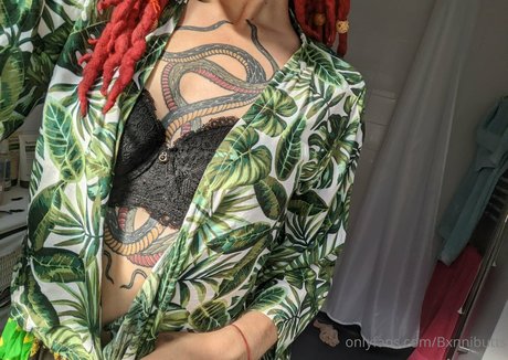 bxnnibutts onlyfans free content