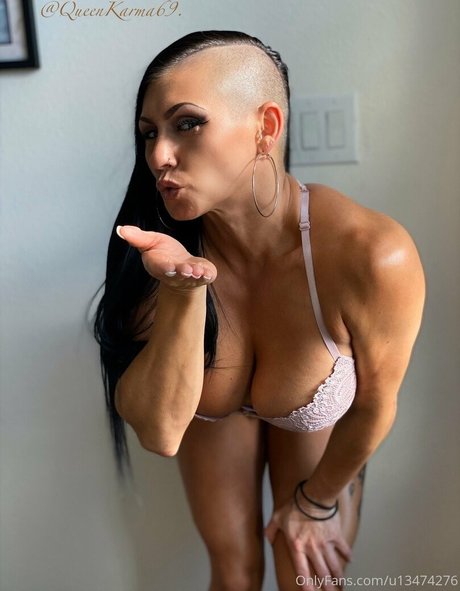 vegasqueen sexy onlyfans