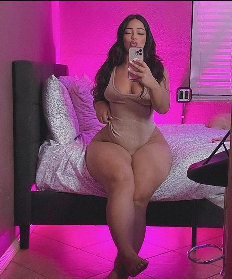 alesita xo leaked onlyfans pictures