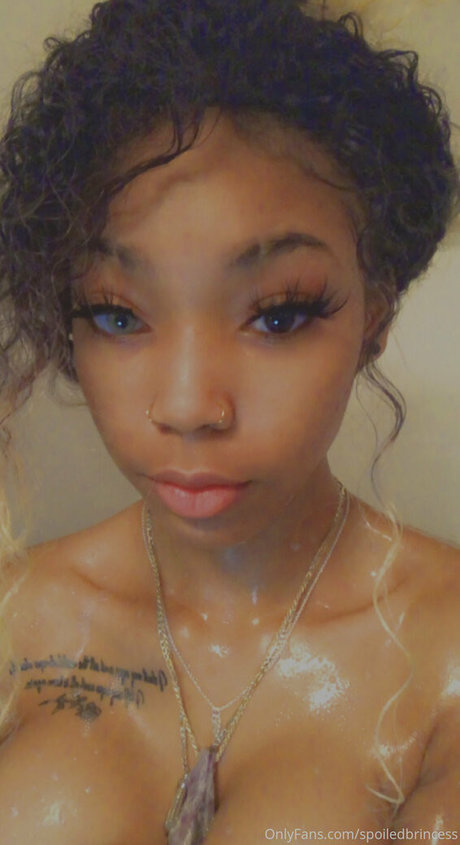 spoiledbrincess onlyfans ass