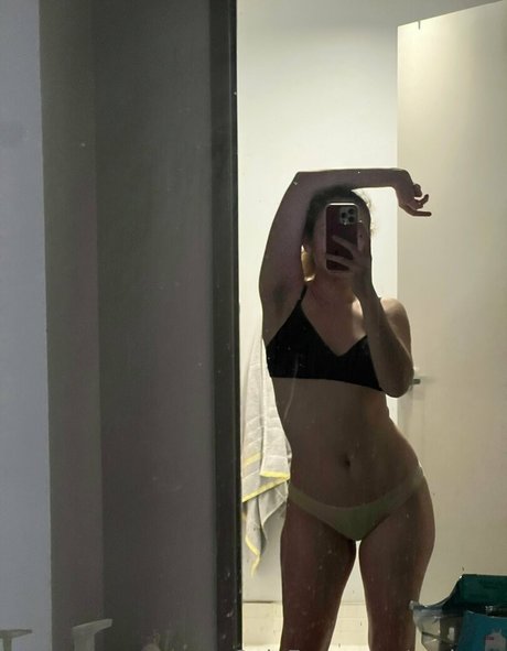 eroharu sexy onlyfans