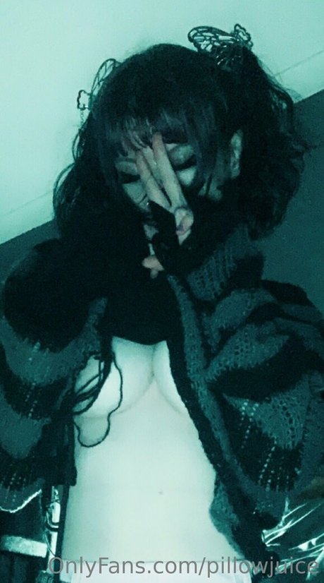 pillowjuice tits onlyfans