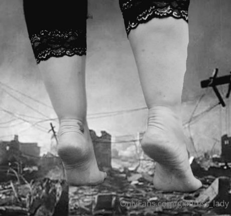 giantess lady nude onlyfans leak