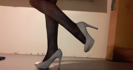 mislonglegs nude onlyfans