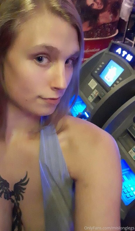 mislonglegs onlyfans model