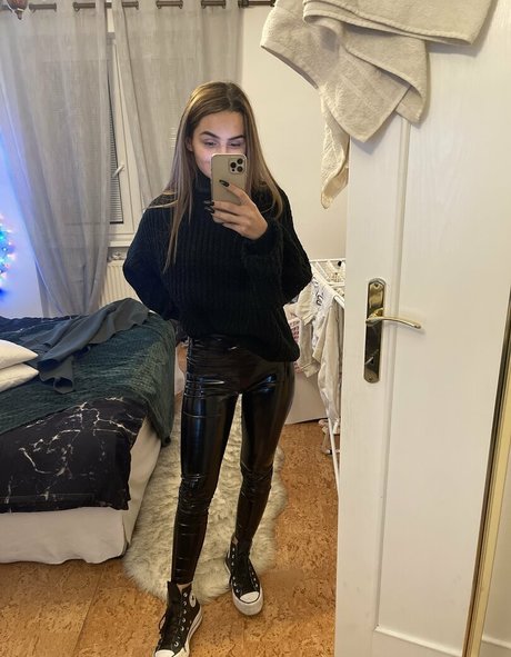 lindanew only fans pictures