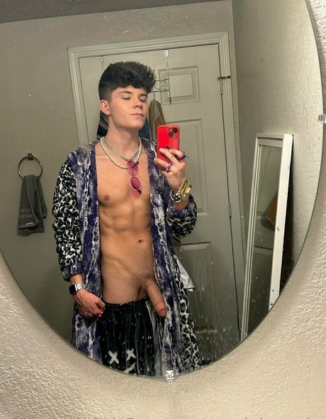 streakthesnake onlyfans nudes