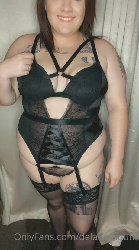 delaneysouth onlyfans images
