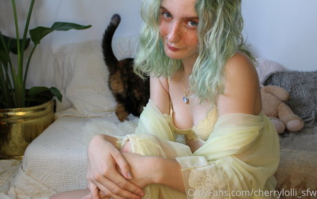 cherrylolli sfw onlyfans images