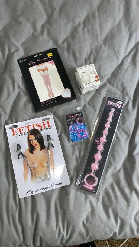 monicaflowerss free onlyfans