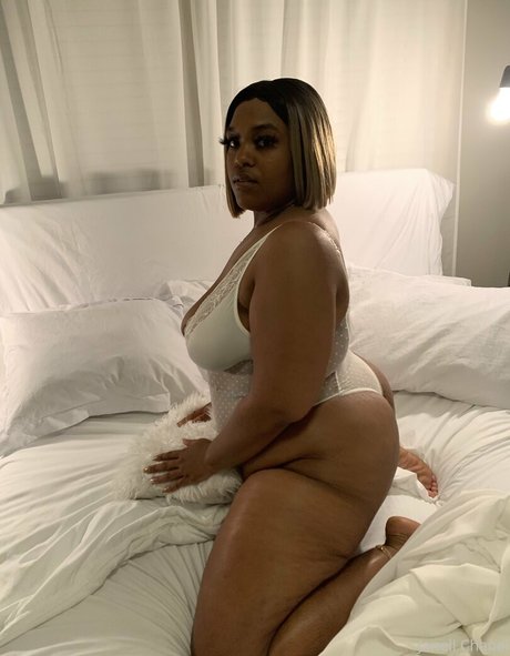 jchanel12 naked onlyfans pics
