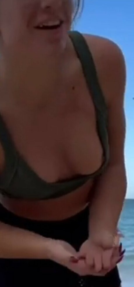 Tabitha Swatosh free only fans