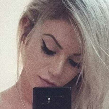 Debora Drumond onlyfans leaked naked