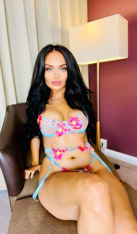 clarajanex onlyfans photos