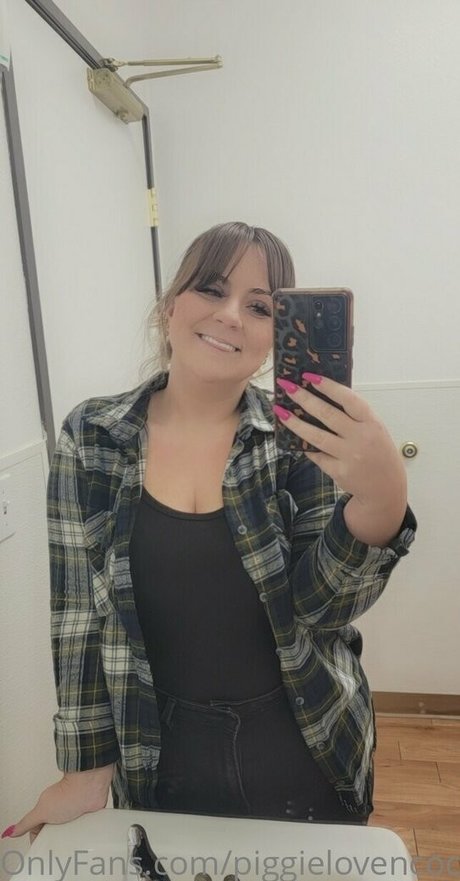 piggielovencock onlyfans xxx