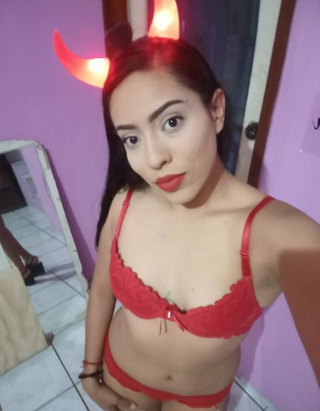 fridamxoficial topless onlyfans