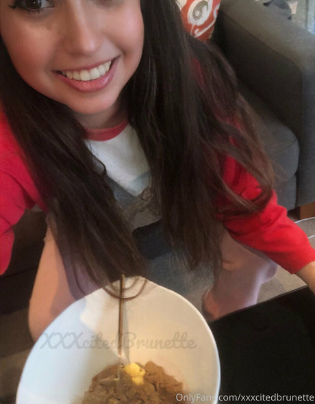 xxxsmilingcici onlyfans pictures