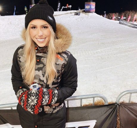 Jakki Farmer onlyfans model photo