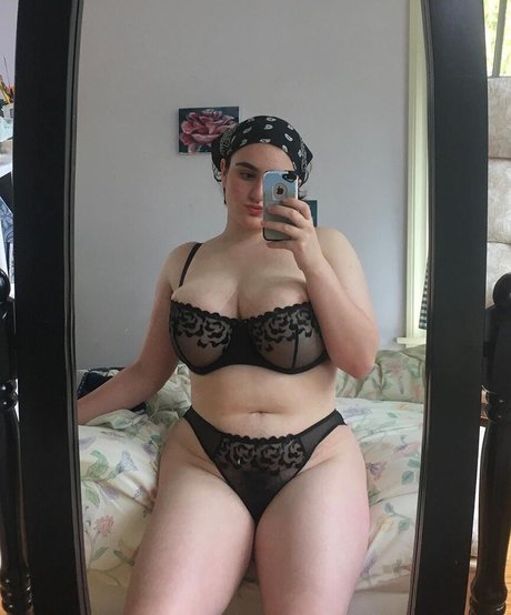 Alida Roos onlyfans strip