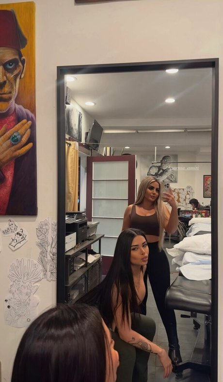 foreignbabie onlyfans model images