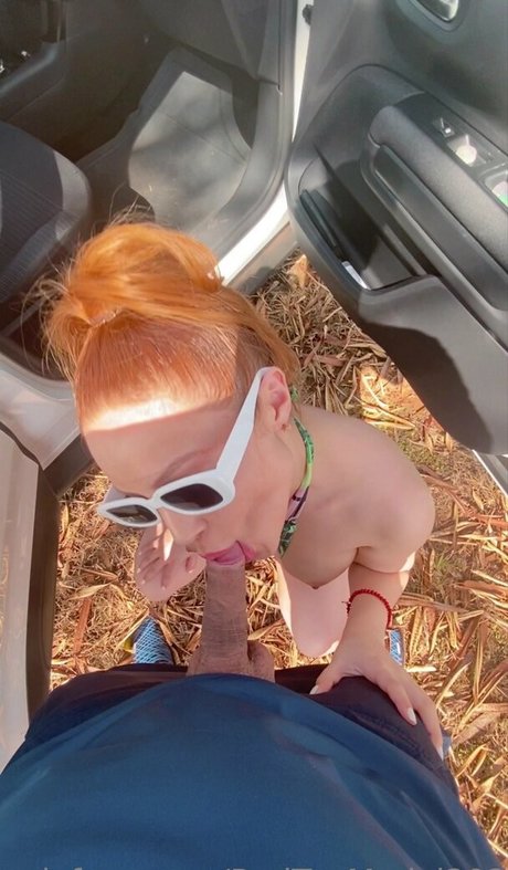 redtopmodel2022 nude leak onlyfans