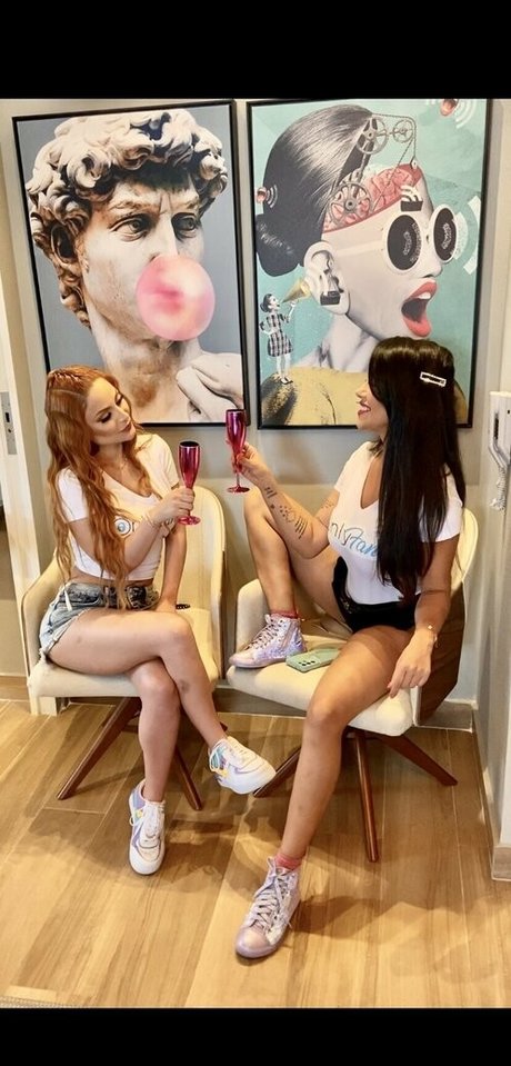 redtopmodel2022 leaked nudes onlyfans