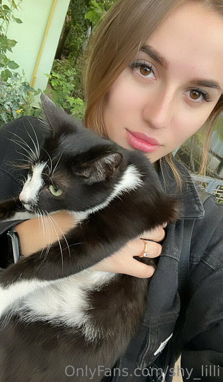 shy lilli nude onlyfans pics