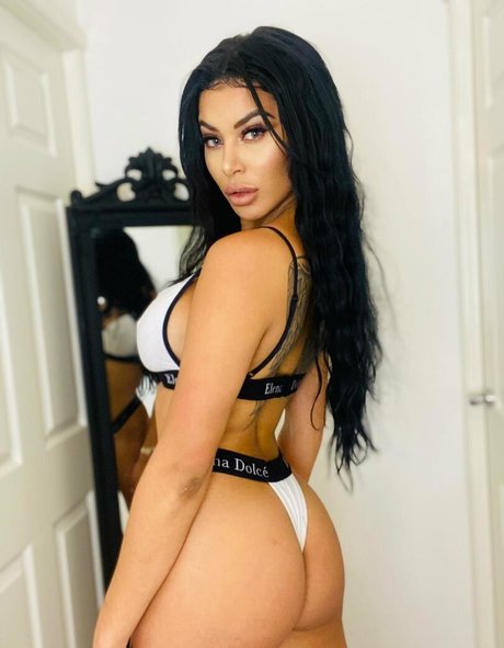 oliviaberzinc onlyfans xxx