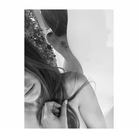 Alice Ippoliti onlyfans topless