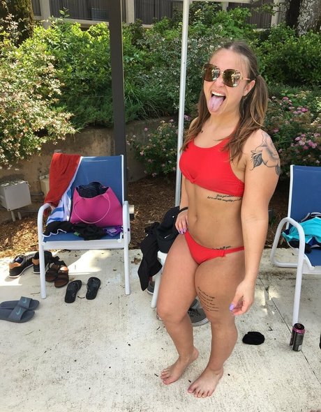 trophygirlfriendk onlyfans tits