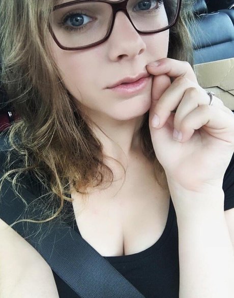 s b 1994 onlyfans striptease