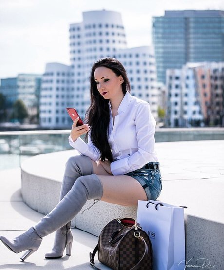 Miss Vanessa Pur onlyfans leaked