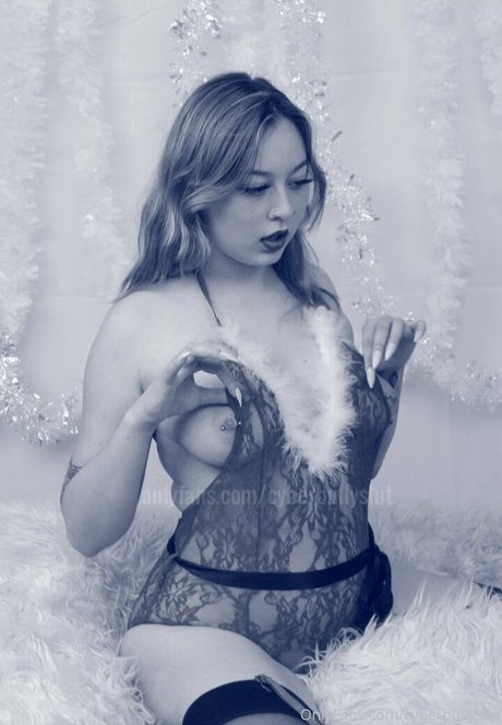 cyberbullyslut onlyfans nude porn