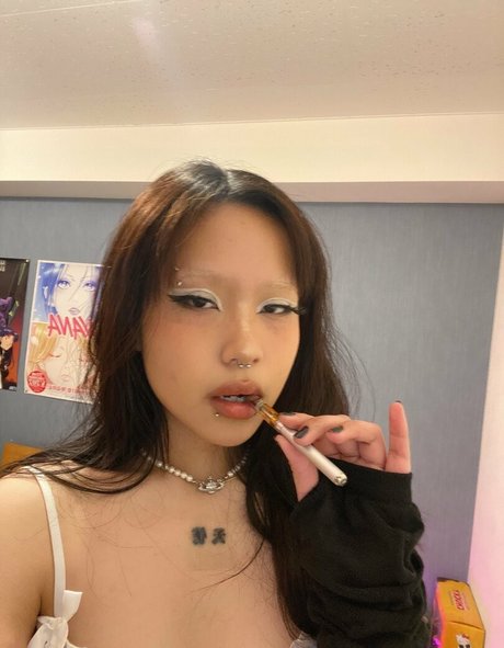 yacchi nude onlyfans pics