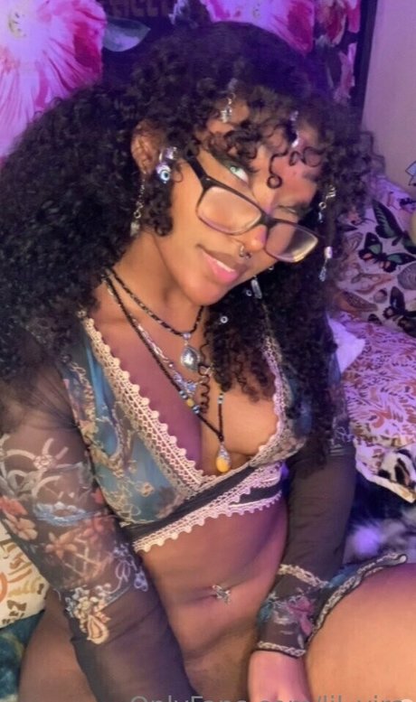 lil vira onlyfans leams