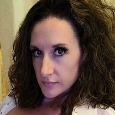 Mrs Bella Curves onlyfans leake