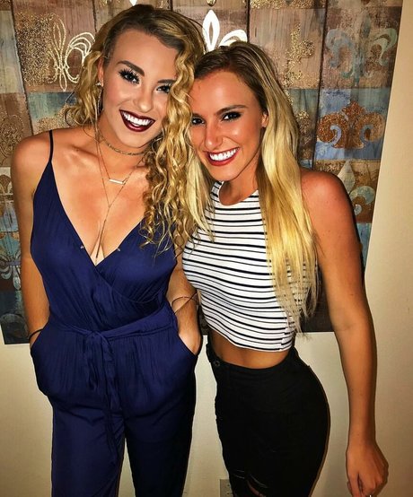 Caroline Wall onlyfans leakd