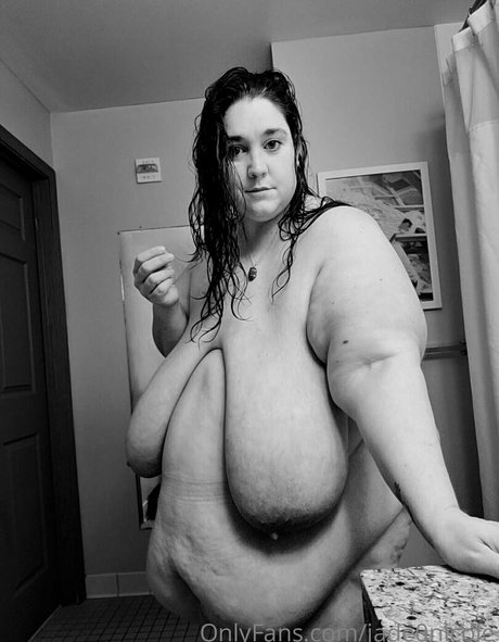 jade0nicole hot onlyfans