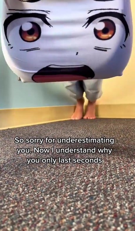 Estallia naked onlyfans pics