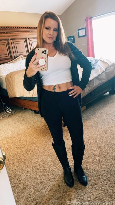 paraprincess77 onlyfans nude leaks