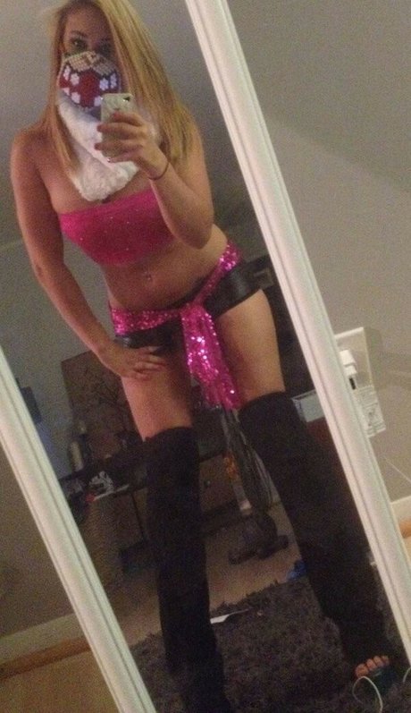 Daria Thibault onlyfans pictures