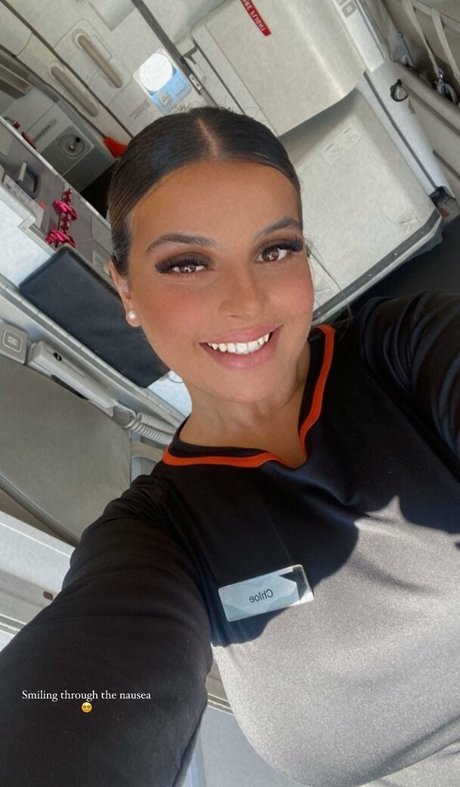 Chloe C onlyfans strip tease