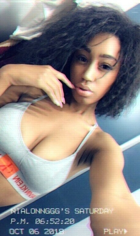 Nia Simone onlyfans pics leaked